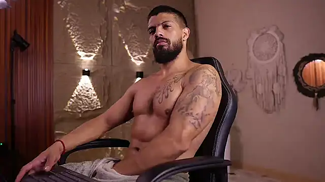 DannSaenz online show from June 23, 10:35 am