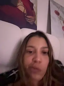 Snapshot of DanielaSaenz0 chatting on February 17, 4:20 am DanielaSaenz0 online show from February 17, 4:20 am