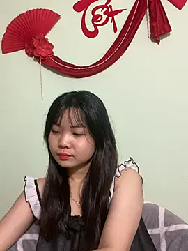 Maeve2k5 online show from February 28, 1:26 am