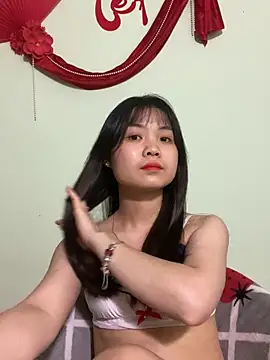 Maeve2k5 online show from March 16, 1:38 pm