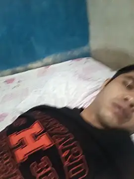 Snapshot of ADMdone chatting on September 24, 8:01 pm ADMdone online show from September 24, 8:01 pm