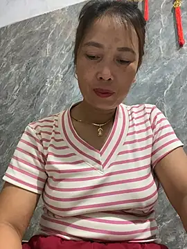 Snapshot of Linaannn chatting on July 19, 11:08 pm Linaannn online show from July 19, 11:08 pm