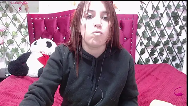 Melani cute02 online show from March 18, 6:46 am