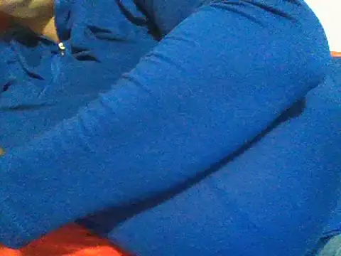 RoxiRedXXX online show from November 4, 6:07 pm