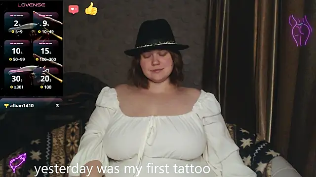 daisy low online show from February 19, 7:59 pm