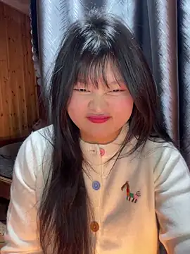 Snapshot of Anges893 chatting on December 16, 8:20 am Anges893 online show from December 16, 8:20 am