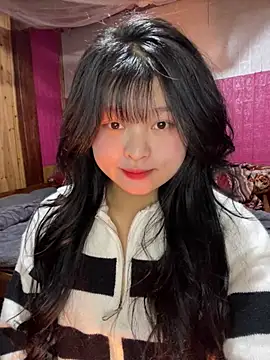 Snapshot of Anges893 chatting on January 5, 2:06 am Anges893 online show from January 5, 2:06 am