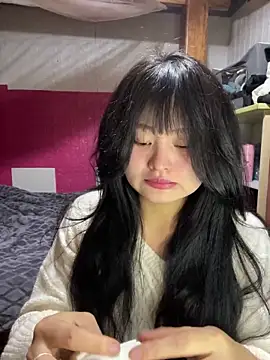 Snapshot of Anges893 chatting on March 5, 2:57 am Anges893 online show from March 5, 2:57 am