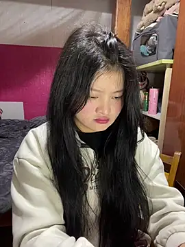 Snapshot of Anges893 chatting on March 9, 2:50 am Anges893 online show from March 9, 2:50 am