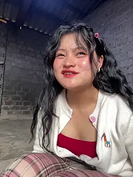 Snapshot of Anges893 chatting on March 16, 6:42 am Anges893 online show from March 16, 6:42 am