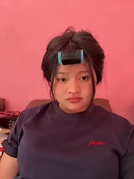 Snapshot of Anges893 chatting on October 5, 2:21 am Anges893 online show from October 5, 2:21 am