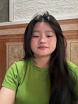 Snapshot of Anges893 chatting on October 10, 3:05 am Anges893 online show from October 10, 3:05 am