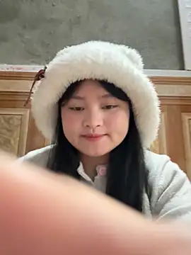 Snapshot of Anges893 chatting on November 11, 3:50 am Anges893 online show from November 11, 3:50 am