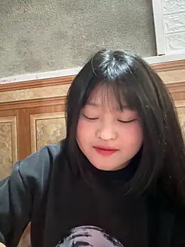 Snapshot of Anges893 chatting on November 30, 5:11 am Anges893 online show from November 30, 5:11 am