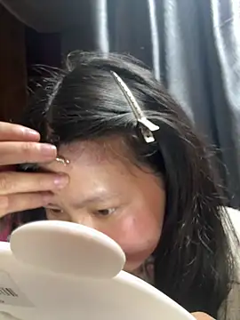 Snapshot of Anges893 chatting on March 17, 1:54 am Anges893 online show from March 17, 1:54 am