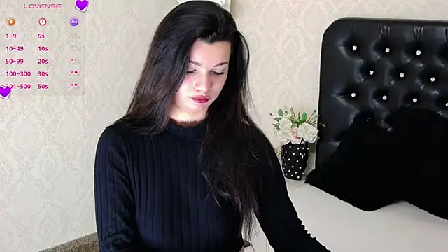 Snapshot of Allisonn223 chatting on January 27, 9:00 pm Allisonn223 online show from January 27, 9:00 pm