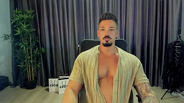 HaydenSpearss online show from July 11, 6:49 am
