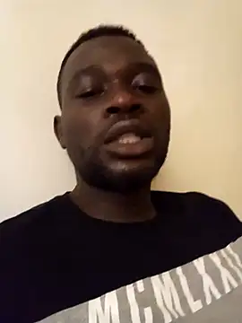 Snapshot of ClinDi chatting on December 25, 11:11 am ClinDi online show from December 25, 11:11 am