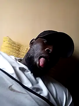 Snapshot of ClinDi chatting on March 10, 2:16 pm ClinDi online show from March 10, 2:16 pm