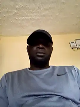 Snapshot of ClinDi chatting on March 21, 11:44 am ClinDi online show from March 21, 11:44 am