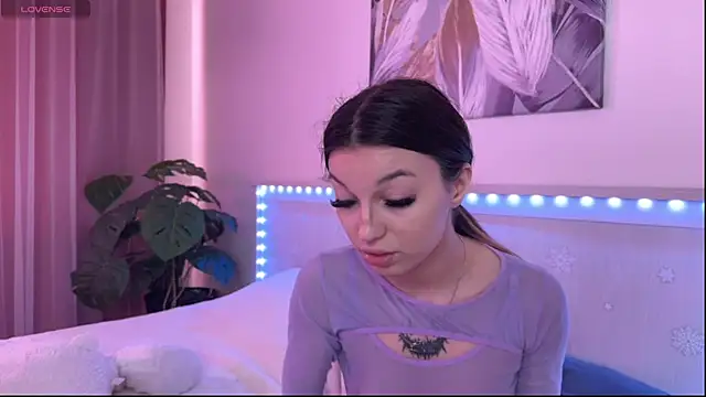 Snapshot of Veronica_leal chatting on May 24, 10:31 am Veronica leal online show from May 24, 10:31 am