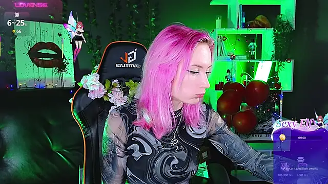  HelenCarter online show from February 17, 8:47 pm