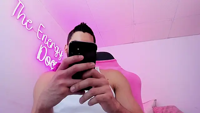 Snapshot of Joao_Batista_Oficial chatting on September 11, 10:10 pm Joao Batista Oficial online show from September 11, 10:10 pm