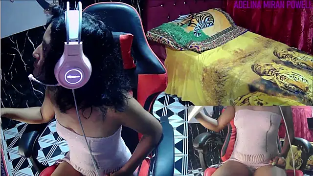 Snapshot of AdelinaMiran90 chatting on December 29, 2:49 am AdelinaMiran90 online show from December 29, 2:49 am