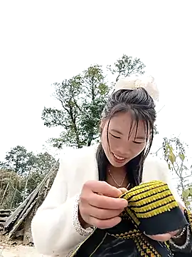 Snapshot of Wet_pussyxx chatting on December 3, 8:00 am Wet pussyxx online show from December 3, 8:00 am