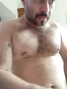 Snapshot of Rober2230 chatting on December 22, 5:12 am Rober2230 online show from December 22, 5:12 am