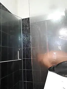 Snapshot of Rober2230 chatting on December 24, 3:38 am Rober2230 online show from December 24, 3:38 am