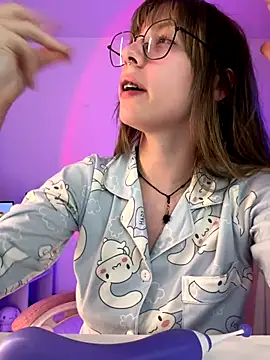 Snapshot of _nobara__ chatting on October 23, 2:44 am  nobara   online show from October 23, 2:44 am