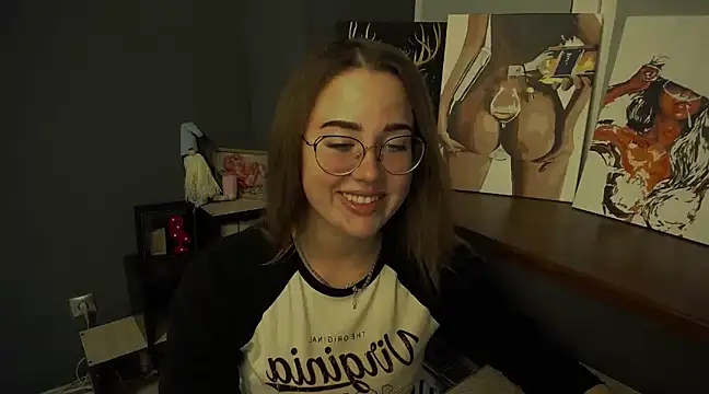 luxie milady online show from March 13, 1:50 pm