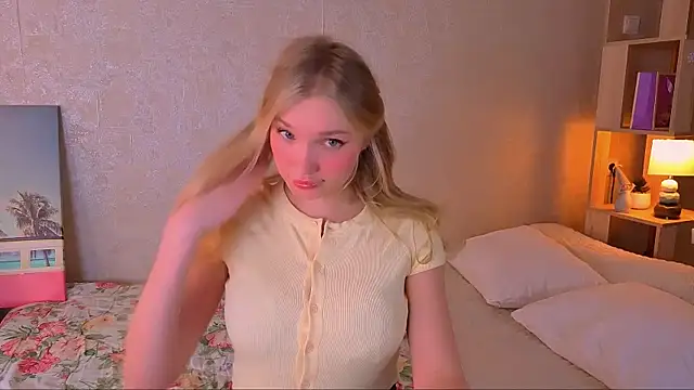 BoysLoveBlondee online show from February 18, 7:26 am