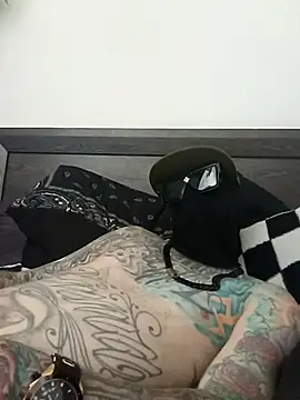 Slunghung79 online show from October 16, 10:11 pm