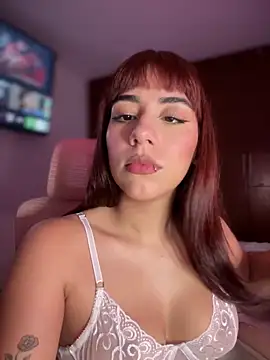 Snapshot of veronicaapink chatting on October 2, 11:45 pm veronicaapink online show from October 2, 11:45 pm