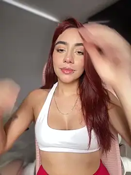 veronicaapink online show from February 2, 7:12 pm