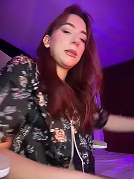 veronicaapink online show from March 11, 2:39 am