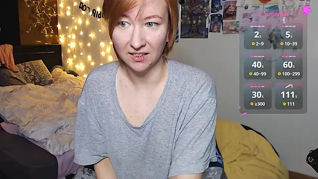 licentia  poetica online show from December 8, 3:45 pm