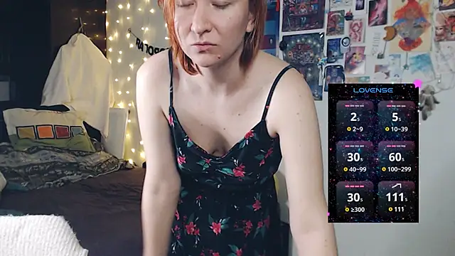 licentia  poetica online show from February 8, 4:47 am