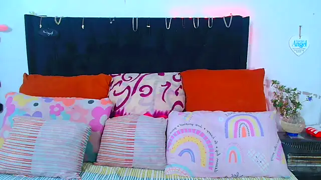 SAVAGExBOO online show from September 12, 10:10 pm