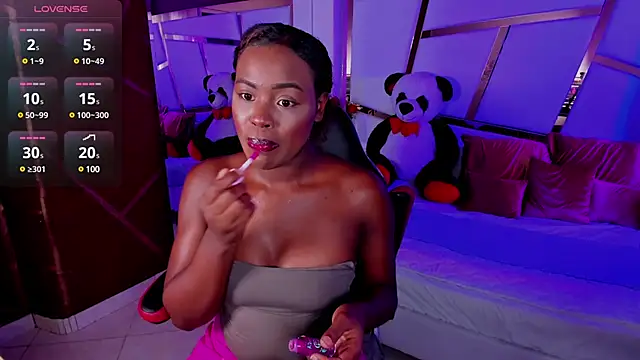 sofia samuels online show from March 12, 1:47 am