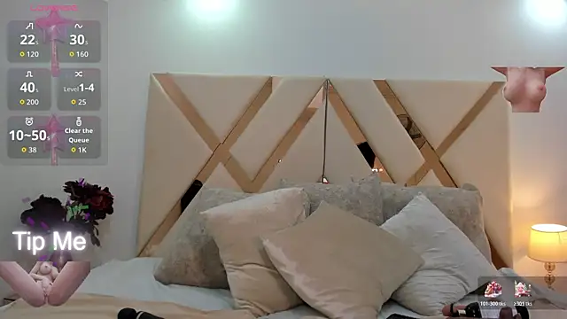 sofia samuels online show from April 24, 6:16 am