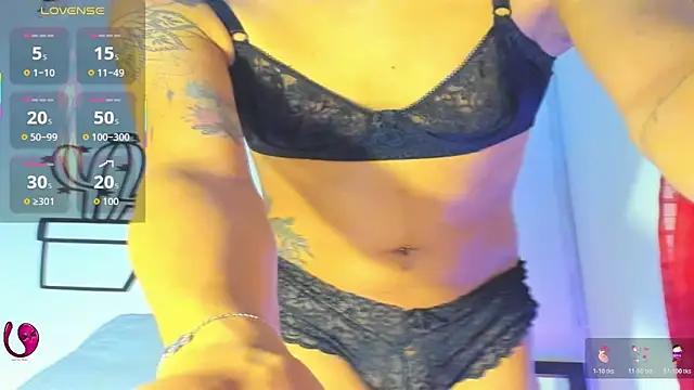 Alessia28  online show from March 17, 2:38 am