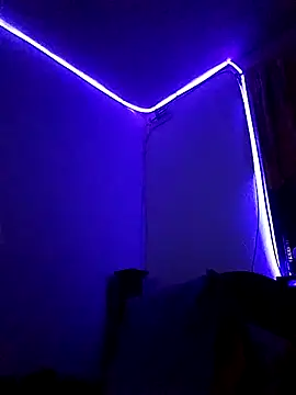 trebollhht online show from March 1, 11:47 pm