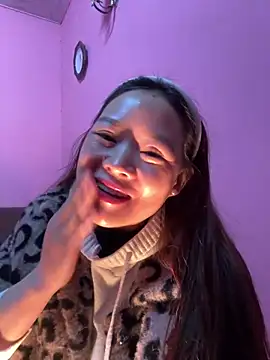 Snapshot of Hellen_111 chatting on January 13, 2:11 pm Hellen 111 online show from January 13, 2:11 pm