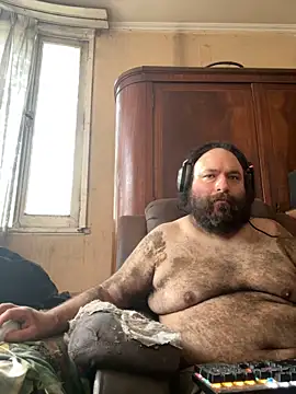 hairyhulk online show from October 19, 8:20 pm