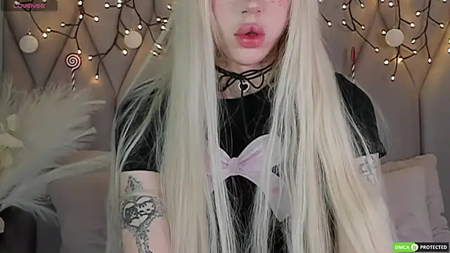 Joy Barker online show from December 20, 8:43 am