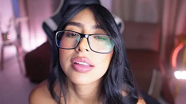 Snapshot of Sara_albrecht chatting on January 31, 3:44 pm Sara albrecht online show from January 31, 3:44 pm