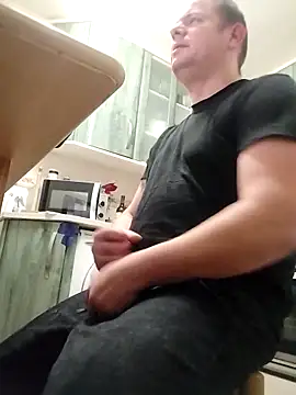 lobito1997 online show from January 17, 8:41 am